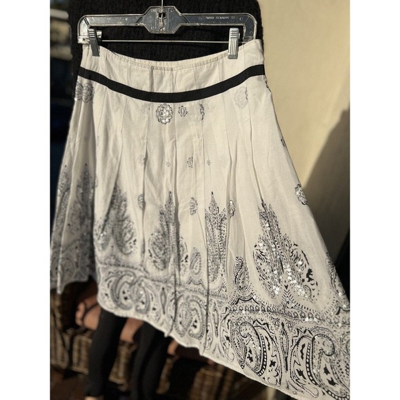 DIMRI Women's White Ivory Paisley Sequins Pleated Cotton Skirt A Line Size S - Picture 4 of 6